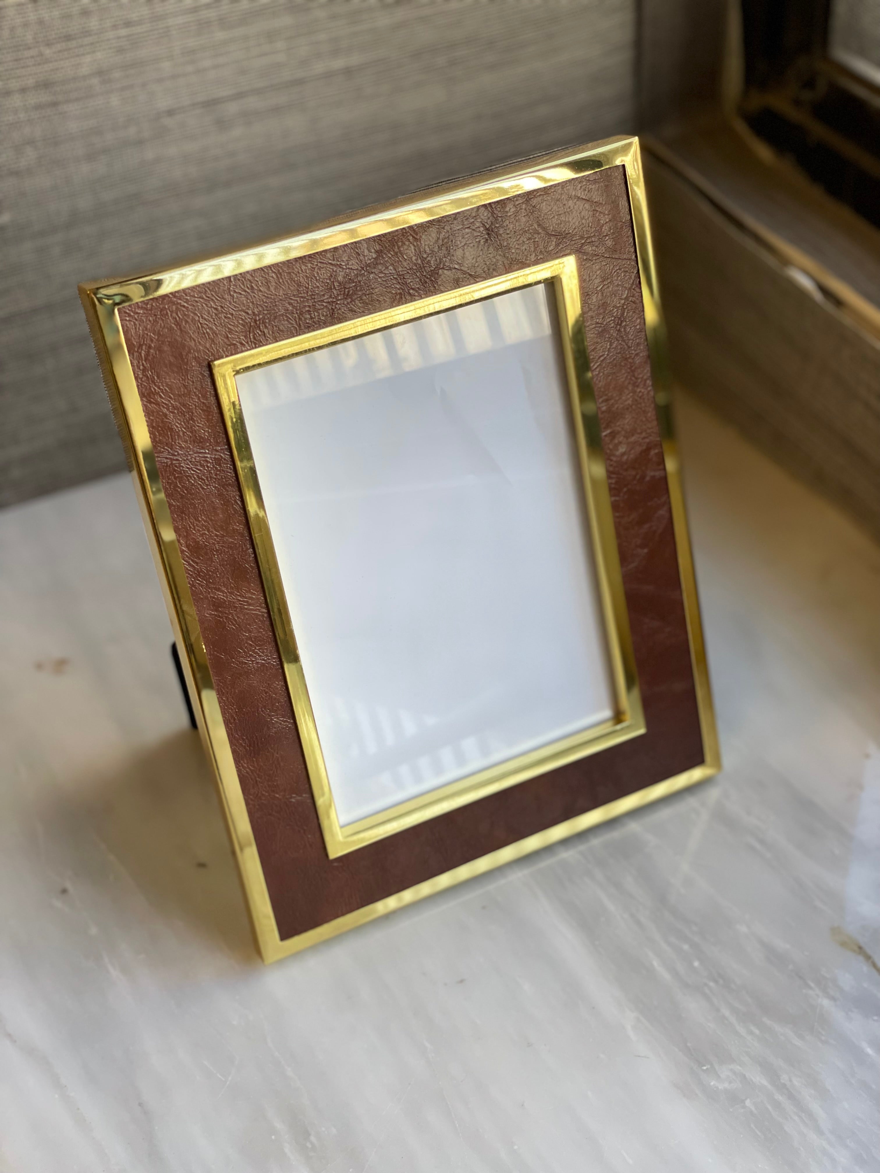 Brown Leather 
Photo Frame